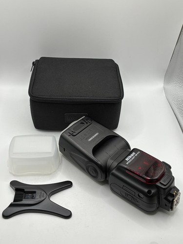 Nikon 910 speedlight - nikon,